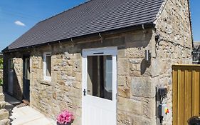 Country Cottage With Hot Tub - Pre-Heated For Your Arrival